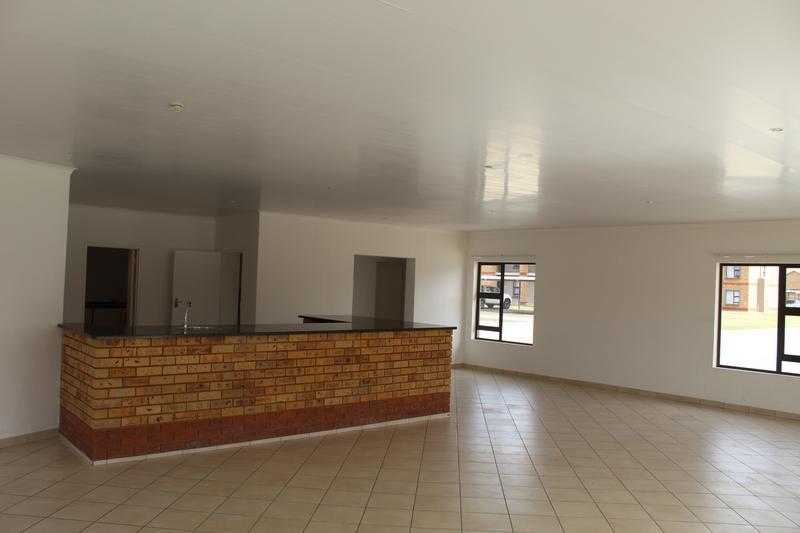 To Let 2 Bedroom Property for Rent in Klerksdorp North West